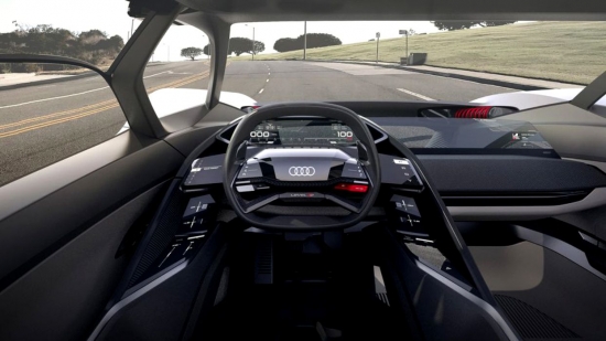 Audi RSQ e-tron: футуристический conceptcar